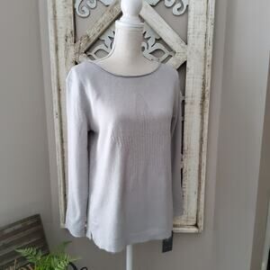 Wit & Wisdom Women's Long Sleeve Pullover Knit Sweater with Star in Gray